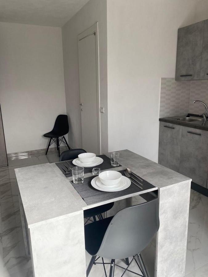 דירות פסקיצ'י Tosk House מראה חיצוני תמונה